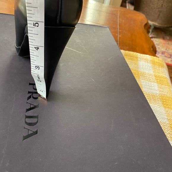 Beautiful Prada Boots - Picture 11 of 15